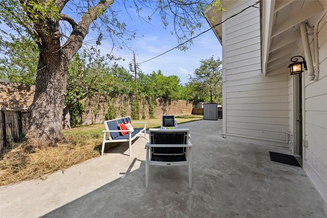 3001 Maplelawn CIR, Austin, TX 78723