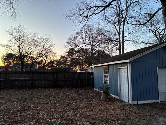 3300 Rokeby AVE, Chesapeake, VA 23325