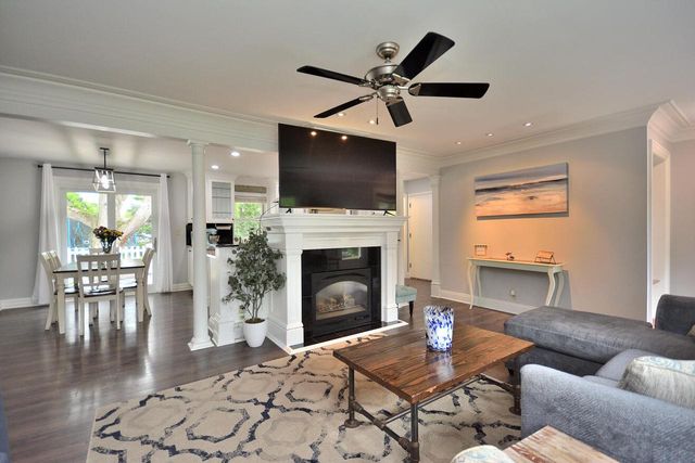 12905 Wembley ROAD, Brookfield, WI 53005