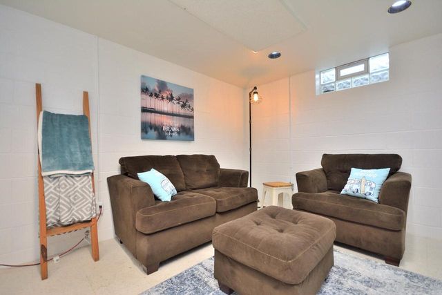 12905 Wembley ROAD, Brookfield, WI 53005