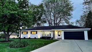 12905 Wembley ROAD, Brookfield, WI 53005