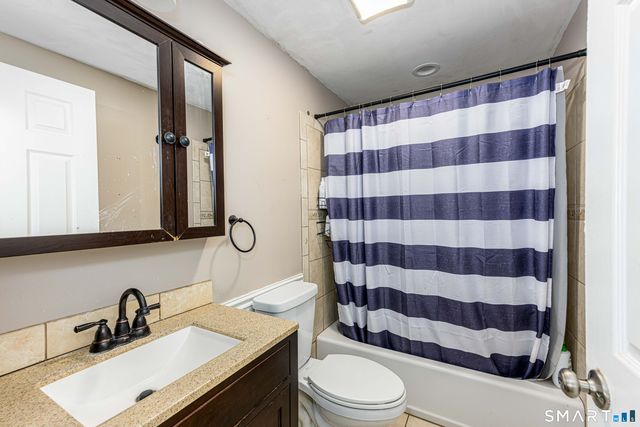 709 Pine Rock Avenue, Hamden, CT 06514