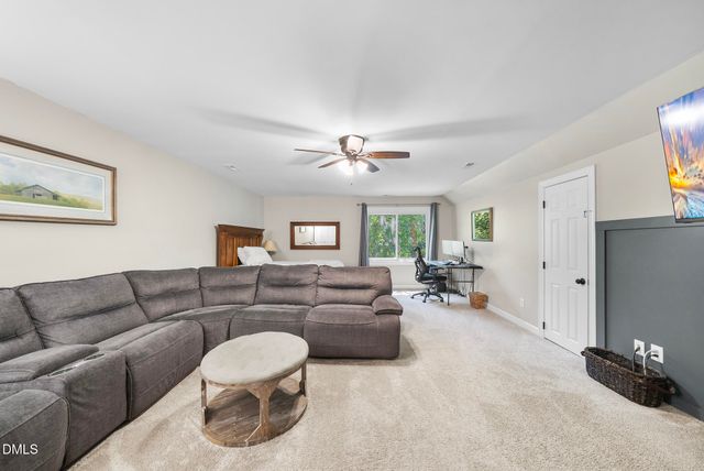 1009 Mondavi Place, Apex, NC 27502