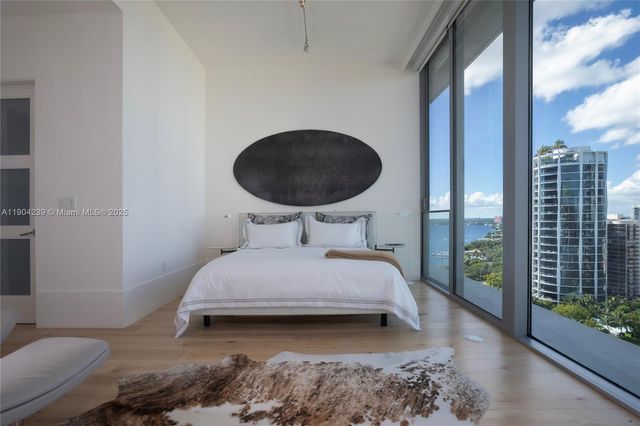 2675 S Bayshore Dr 1601S, Miami, FL 33133