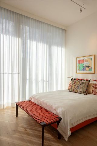 2675 S Bayshore Dr 1601S, Miami, FL 33133