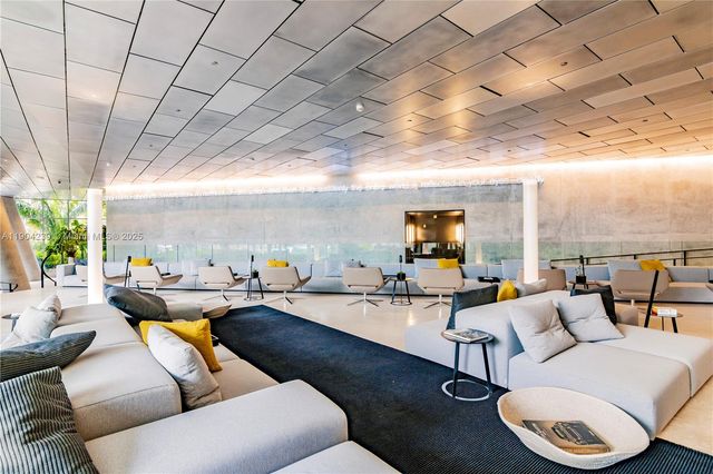 2675 S Bayshore Dr 1601S, Miami, FL 33133