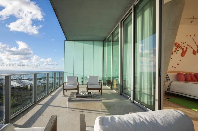 2675 S Bayshore Dr 1601S, Miami, FL 33133