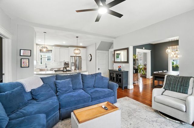 3742 Woodland Avenue, Cincinnati, OH 45209