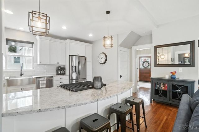 3742 Woodland Avenue, Cincinnati, OH 45209