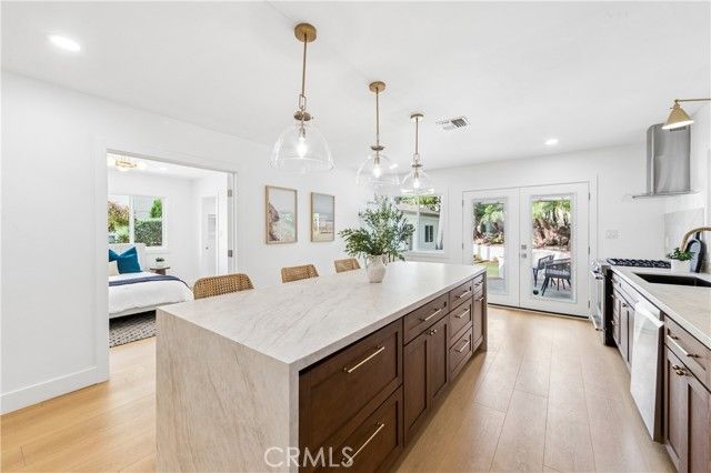 367 Ultimo Avenue, Long Beach, CA 90814
