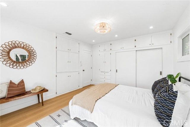 367 Ultimo Avenue, Long Beach, CA 90814