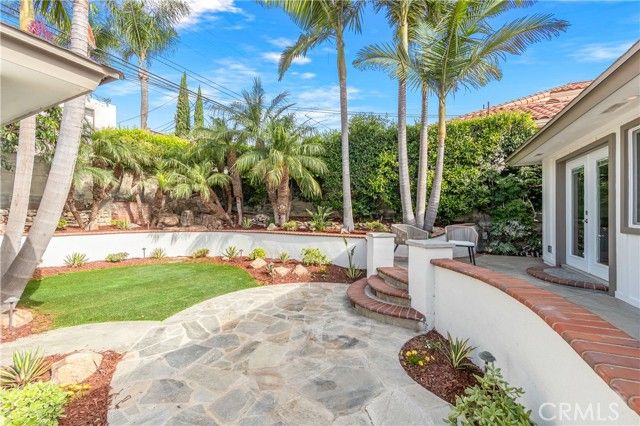 367 Ultimo Avenue, Long Beach, CA 90814
