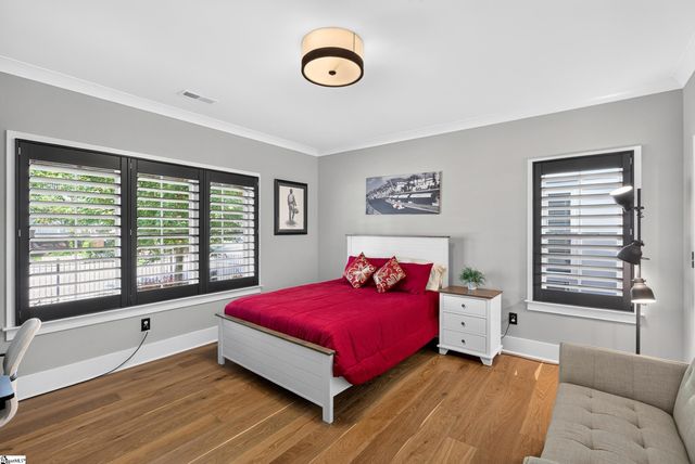 14 Perry Avenue, Greenville, SC 29601
