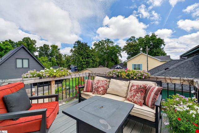 14 Perry Avenue, Greenville, SC 29601