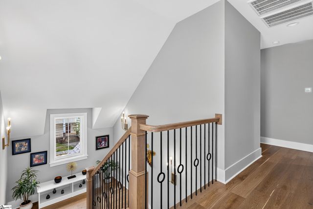 14 Perry Avenue, Greenville, SC 29601