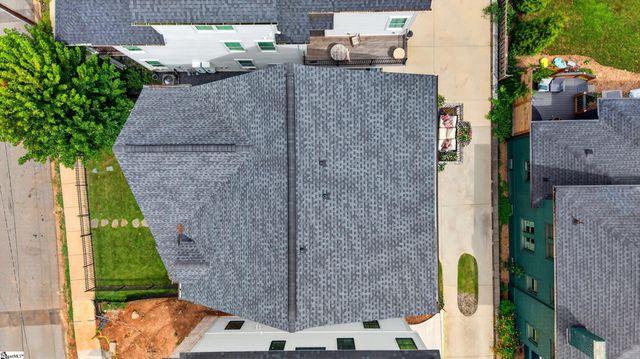 14 Perry Avenue, Greenville, SC 29601