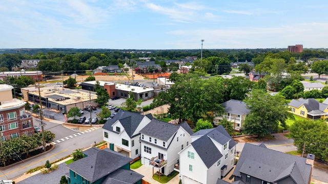 14 Perry Avenue, Greenville, SC 29601