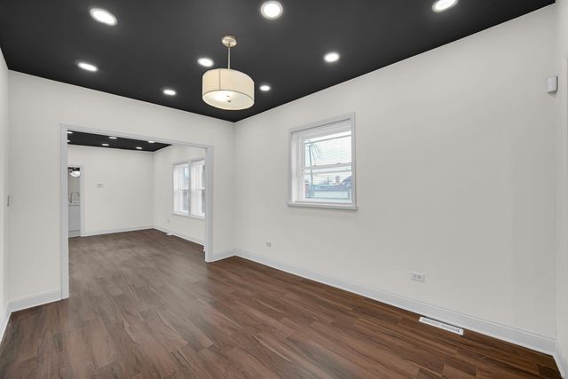 9321 S Green Street, Chicago, IL 60620