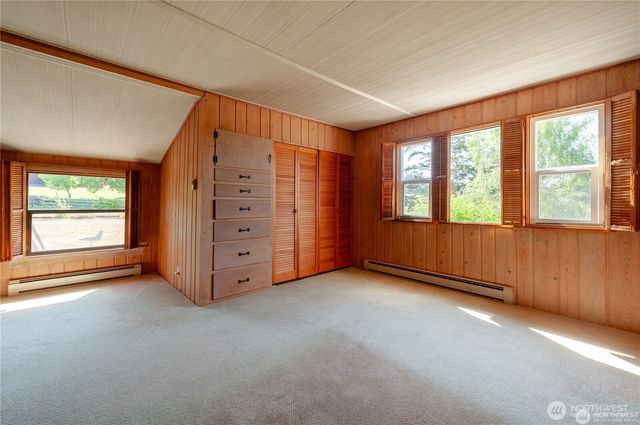 2395 W Shore Drive, Lummi Island, WA 98262