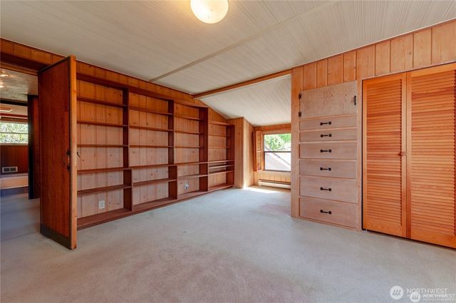 2395 W Shore Drive, Lummi Island, WA 98262