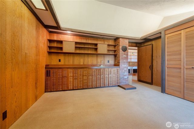 2395 W Shore Drive, Lummi Island, WA 98262