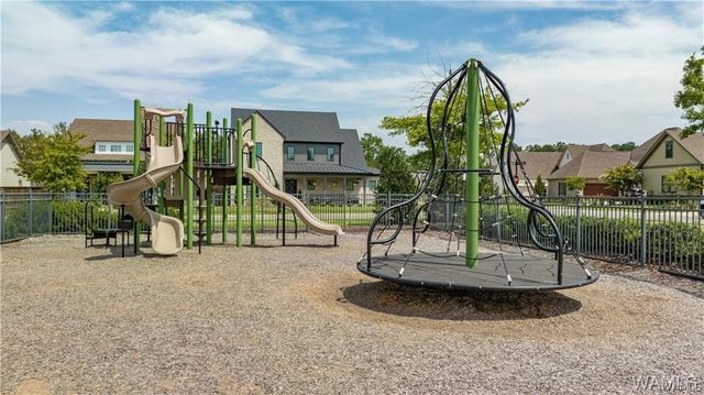 960 Arundell, Tuscaloosa, AL 35406