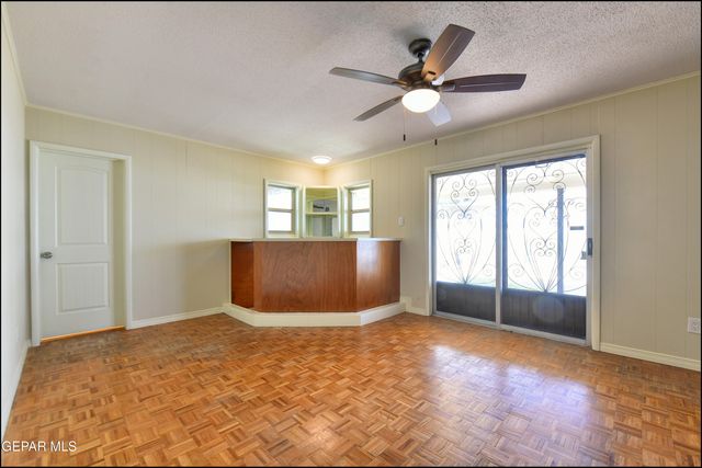 2603 MCKINLEY Avenue, El Paso, TX 79930
