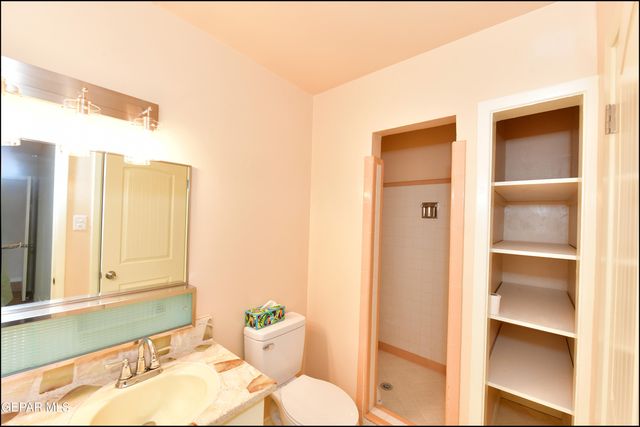 2603 MCKINLEY Avenue, El Paso, TX 79930