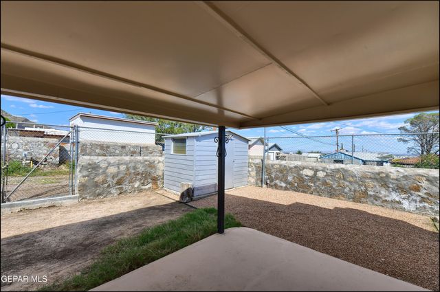 2603 MCKINLEY Avenue, El Paso, TX 79930