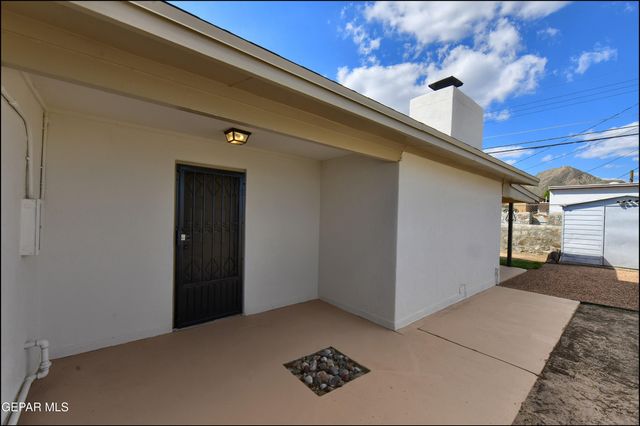 2603 MCKINLEY Avenue, El Paso, TX 79930