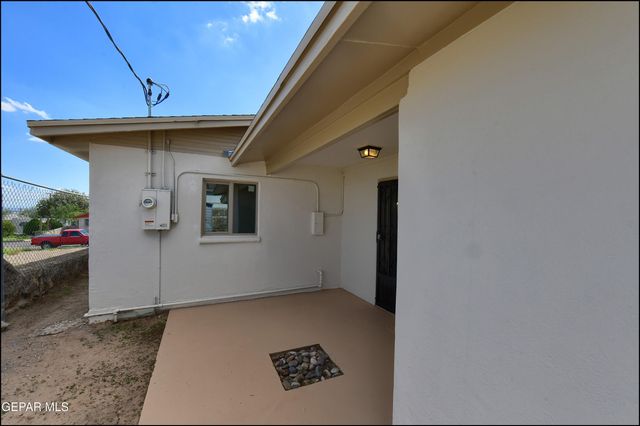 2603 MCKINLEY Avenue, El Paso, TX 79930