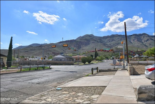 2603 MCKINLEY Avenue, El Paso, TX 79930