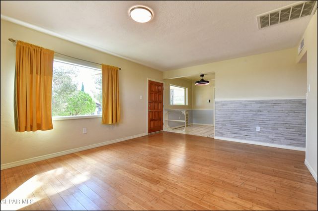2603 MCKINLEY Avenue, El Paso, TX 79930
