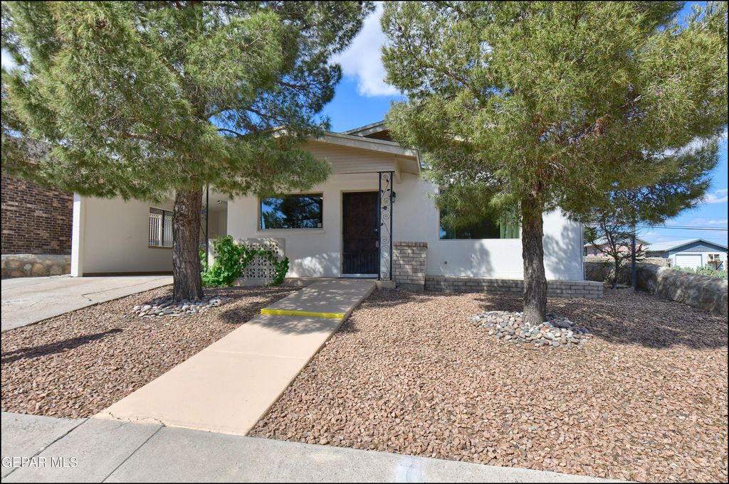 2603 MCKINLEY Avenue, El Paso, TX 79930