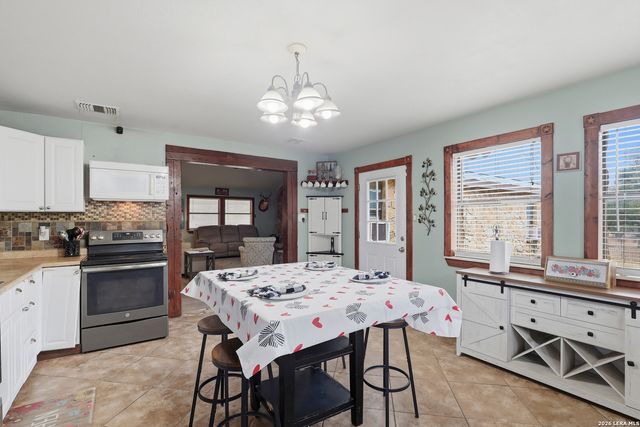 31910 Blanco, Bulverde, TX 78163