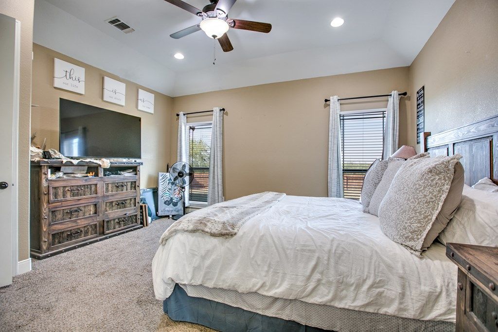 Image 22 of property listing at 3901 Margaret Lane, San Angelo, TX 76904
