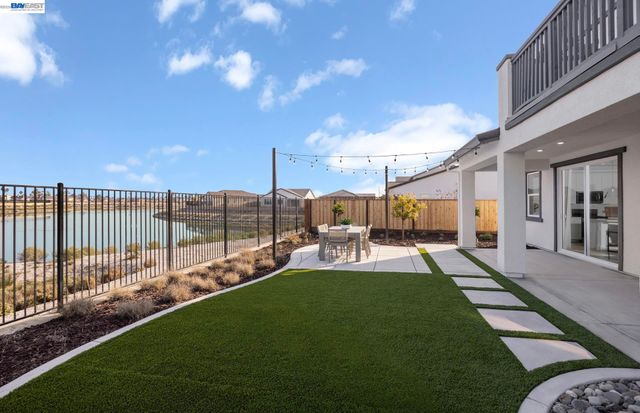 539 Lee Loop, Discovery Bay, CA 94505