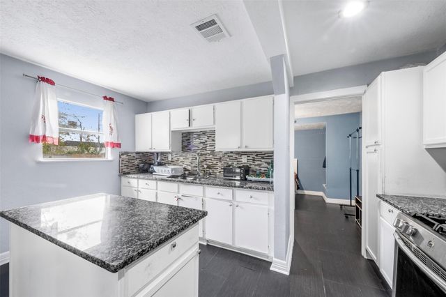 8013 Talton Street, Houston, TX 77028