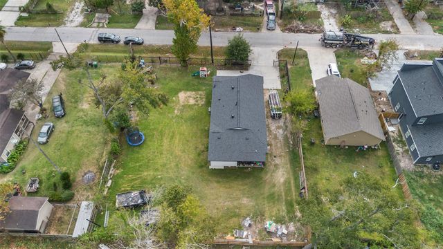 8013 Talton Street, Houston, TX 77028