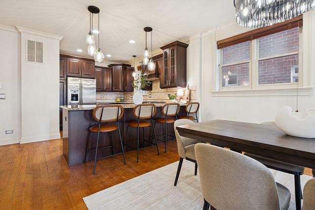 6121 N Winthrop Avenue 1S, Chicago, IL 60660