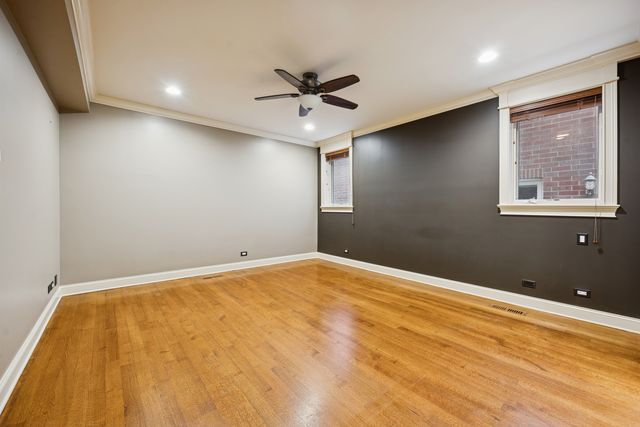 6121 N Winthrop Avenue 1S, Chicago, IL 60660