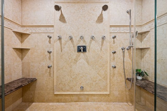 6121 N Winthrop Avenue 1S, Chicago, IL 60660