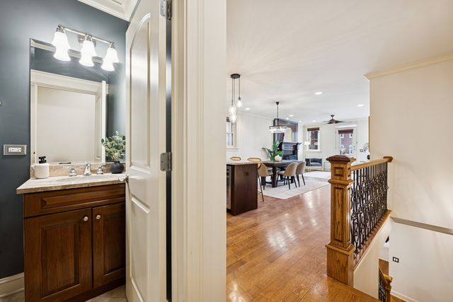 6121 N Winthrop Avenue 1S, Chicago, IL 60660