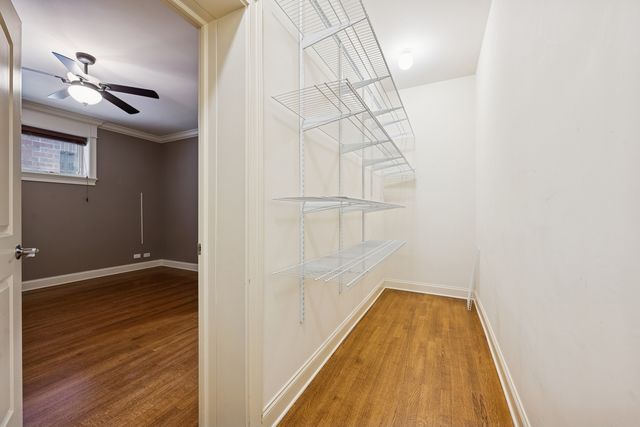 6121 N Winthrop Avenue 1S, Chicago, IL 60660