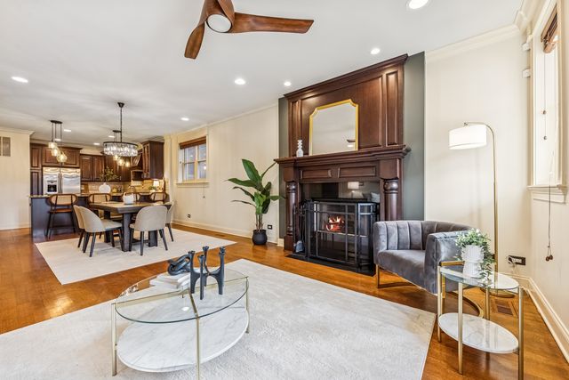 6121 N Winthrop Avenue 1S, Chicago, IL 60660