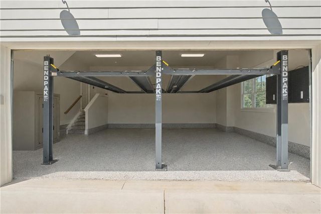 292 Arnold Mill Road, Woodstock, GA 30188