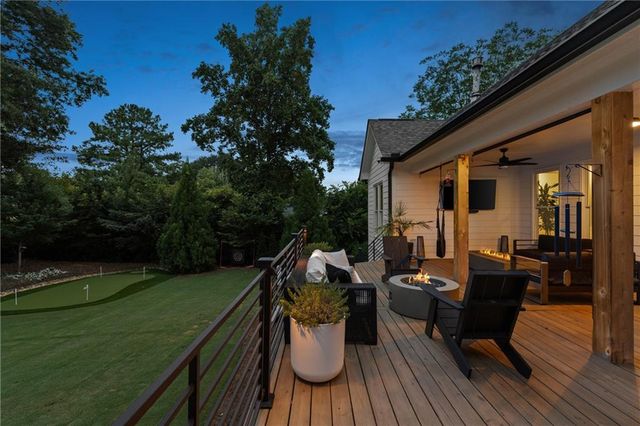 292 Arnold Mill Road, Woodstock, GA 30188