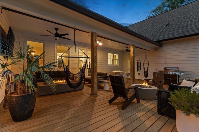 292 Arnold Mill Road, Woodstock, GA 30188