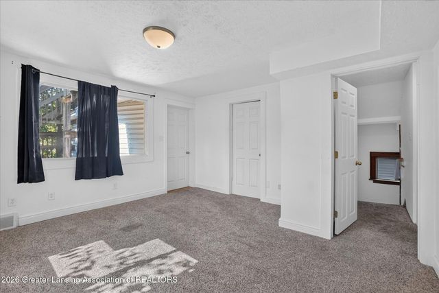 1219 Moores River Drive, Lansing, MI 48910