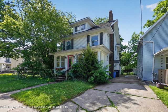 1219 Moores River Drive, Lansing, MI 48910